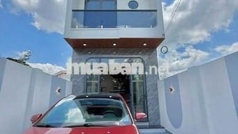 2.25 TỶ  CHO CĂN NHÀ PHỐ 2 LẦU, 3 PN TẠI TDM NGAY ĐẠI LỘ BÌNH DƯƠNG