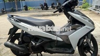 Bán Xe Air Blade Zin Đẹp Chính Chủ Đổi Xe Điện