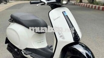 💥Vespa đầu vuông màu trắng đen Sporty đẹp keng