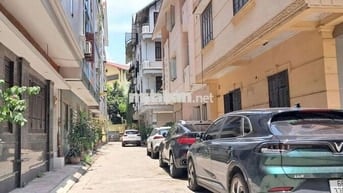 cho thuê nhà 5 tầng phố Duy Tân-Cầu Giấy, 25triệu/tháng