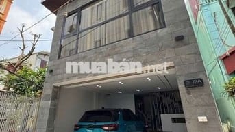 BÁN NHÀ MỚI XÂY – 3 MẶT THOÁNG – FULL NỘI THẤT – ĐỐI DIỆN AEON MALL