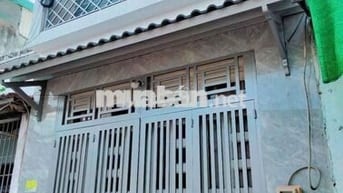Bán nhà CCVB đường cây cam vlb bình chánh 4*8 trệt lầu 2phong 2tolet