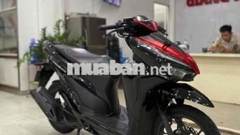 Honda Vario 150 đk 2021 màu đỏ đen BSTP chính chủ