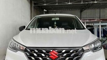 Suzuki Ertiga 2023 xăng điện