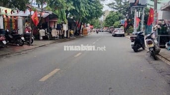 Bán đất Mặt tiền Triệu Đô, Ông Ích Khiêm