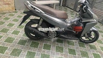 xe sạch sẽ máy im re mua về sử dụng