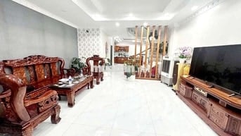 Mặt tiền sát chợ Hiệp Thành 13 - Nguyễn Ảnh thủ - Quận 12