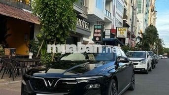 VinFast Lux A2.0 2021 Premium 2.0 AT - 43500 km