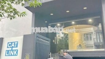 Cho thuê nhà phố khu dân cư himlam quận7