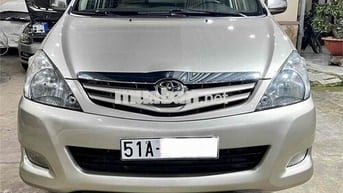Toyota Innova G 2011