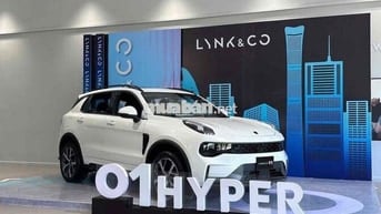 Lynk&Co 01 HYPER