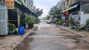 BÁN NHÀ CHÍNH CHỦ TÂN ĐÔNG HIỆP-DĨ AN.HẺM 8M.