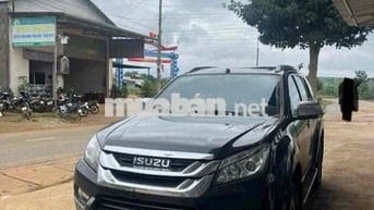 Isuzu Mu X 2017 2.5 4X2 MT - 9 km