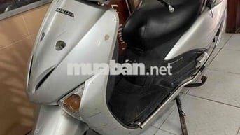 cần bán xe scr made in taiwan đã qua sử dụng.