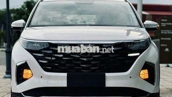 HYUNDAI CUSTIN 1.5 AT 2025