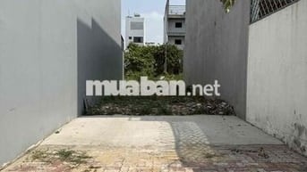 Bán lô đất Quận 8 - đường phạm thế hiển