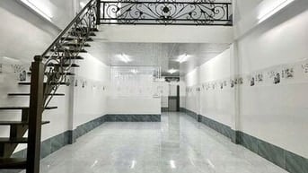Nhà trệt lửng 2PN mới 100% giáp KDC Hồng Phát chỉ 8 triệu