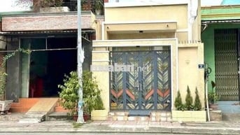 CƠ HỘI HIẾM CÓ ĐỂ SỞ HỮU NGỒI NHÀ C4,100m2 chỉ 790tr SHR- Bình Chánh