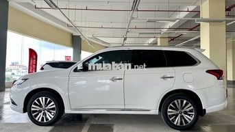 Mitsubishi Outlander 2024 2.0 CVT - 20 km
