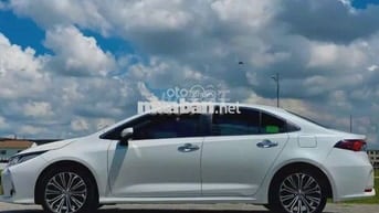 Toyota Altis 1.8V – Mạnh Mẽ, Tiết Kiệm
