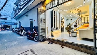 NHÀ NGAY TRUNG TÂM QUẬN 1 HẠ GIÁ CHỈ CÒN HƠN 5TỶ NGAY TRẦN ĐÌNH XU SHR