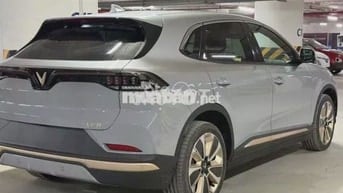VinFast VF8 Plus 2025 – SUV Mạnh Mẽ