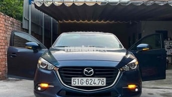 Mazda 3 2018 1.5 AT