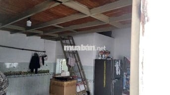 Lô đất vip hẻm Bờ Bao , sát Aeon, đang có 5P thuê trọ,