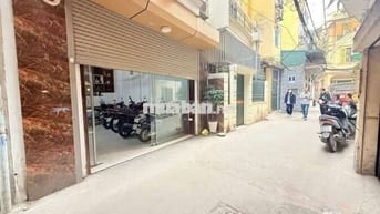 Tôi cần bán nhà mặt ngõ ô tô quan nhân 4tầng thang máy full nội thất.