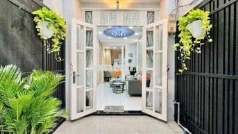 🏦 Nhà mới đẹp NC nup hẻm Đường số 8 P11
