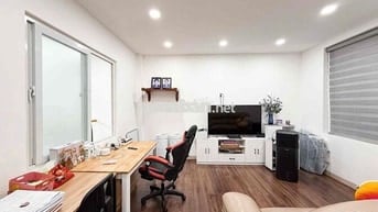 SIÊU PHẨM - DÒNG TIỀN SÁT QUẬN 1  - 7,6/9 x 11 - 90m2 đất - 10 PN - 10