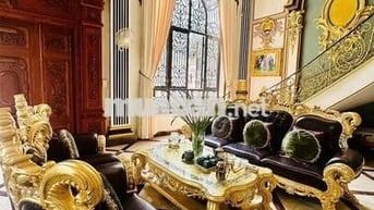 Biệt thự 288m² quận 7 full nội thất cao cấp