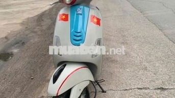Cần bán vespa 2010 đang đi bình thường máy móc êm