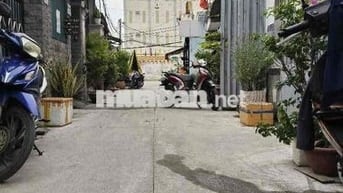 Bán Nhà 2 Tầng - Phường Đông Hưng Thuận - HXH thông - Chỉ 3 Tỷ