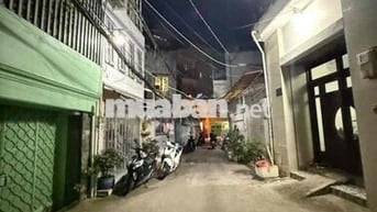 Cho thuê , nhà 3 tằng. sân thượng ,3 PN ,2 WC ,Nguyễn Gia Trí