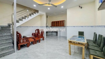 NHÀ NGUYÊN CĂN 2 PHÒNG NGỦ, 2WC , HẺM Ô TÔ NGAY TRUNG TÂM GÒ VẤP