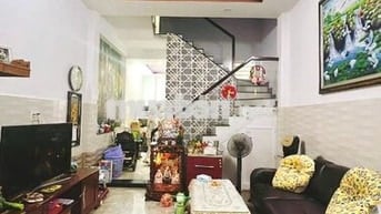 Bán gấp nhà 3 lầu đường Lê trọng tấn 42m2 giá chỉ 5.25 tỷ 🏠