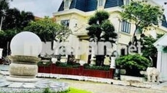 Nhà Biệt Thự Villa An Phú Đông 7mx30m 1Trệt 2Lầu 3Pn 4Wc Full Nội Thất