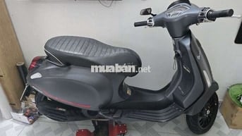 Vespa sprint 125 xanh xám