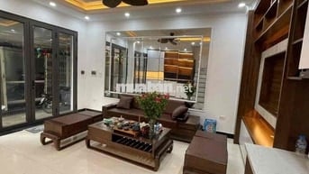 Nhà Đẹp Tây Hồ 40m2 - 4 Tầng - Ngõ Thông - Kinh Doanh - Giá 9,5 Tỷ