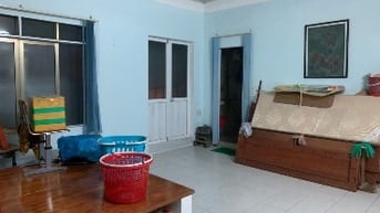 NHÀ 10 M RA MẶT PHỐ LƯƠNG THÁNH THIỆN . MẶT TIỀN  RỘNG , DT 60M 