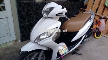Xe Vision Trắng Đen, chính chủ Biển số TP