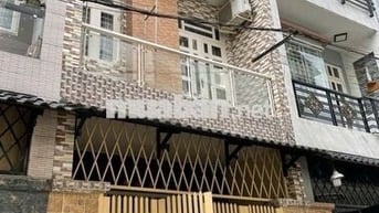 Khu phân lô 18B,dt 52m2,hẻm 8m,3 tầng,giá 5.x tỷ.