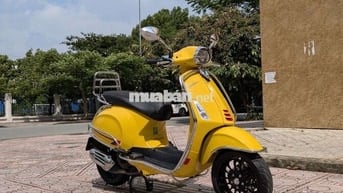Vespa Sprint 125 đăng kí 2021 chạy ít