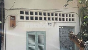 nhà ở 1 trệt 1 gác (tổng 40m2) 1PN riêng full nội thất kv an ninh