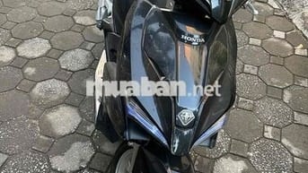 tôi muốn bán xe chính chủ đi rất ít cần bán .