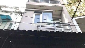 NHÀ NGUYÊN CĂN 4PN 2WC GIÁ TỐT NGAY CHỢ VÀ CHIỂU💕💕💕
