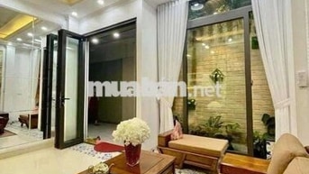 Bán nhà phố Pháo Đài Láng, Đống Đa, nhà đẹp, gần oto, 42m2*5T đủ đồ