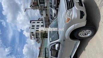 Ford Everest 2011 2.6L 4x4 MT - 145000 km