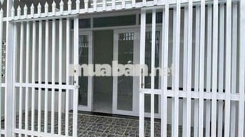 Bán gấp nhà Tân Hiệp 8  Hóc Môn dt 94m2 Sổ hồng riêng,giá 710tr